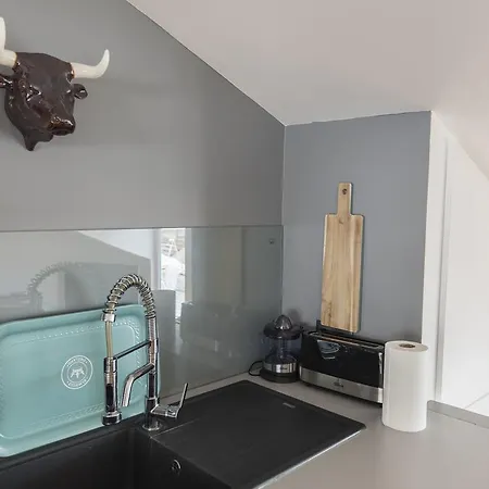 Lovelystay Rooftop Duplex In Sao Bento Appartement *