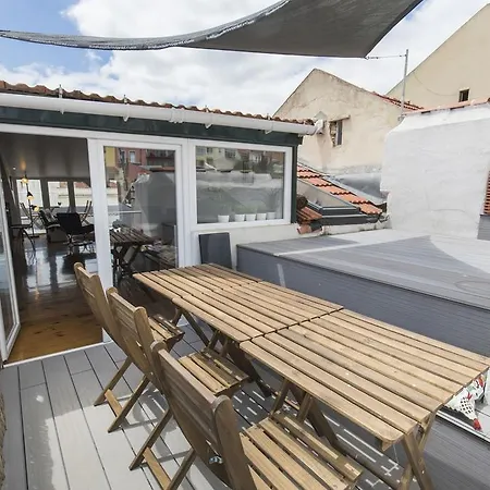 Lovelystay Rooftop Duplex In Sao Bento *