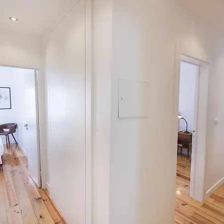 Lovelystay Rooftop Duplex In Sao Bento Appartement Lissabon
